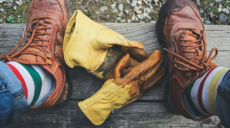 W jakie buty robocze najlepiej zainwestować? przewodnik BHP na 2025 rok