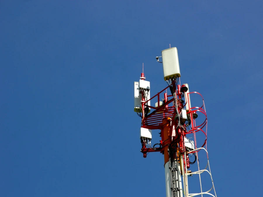 Zagrożenia związane z pracą w środowisku 5G – fakty i mity